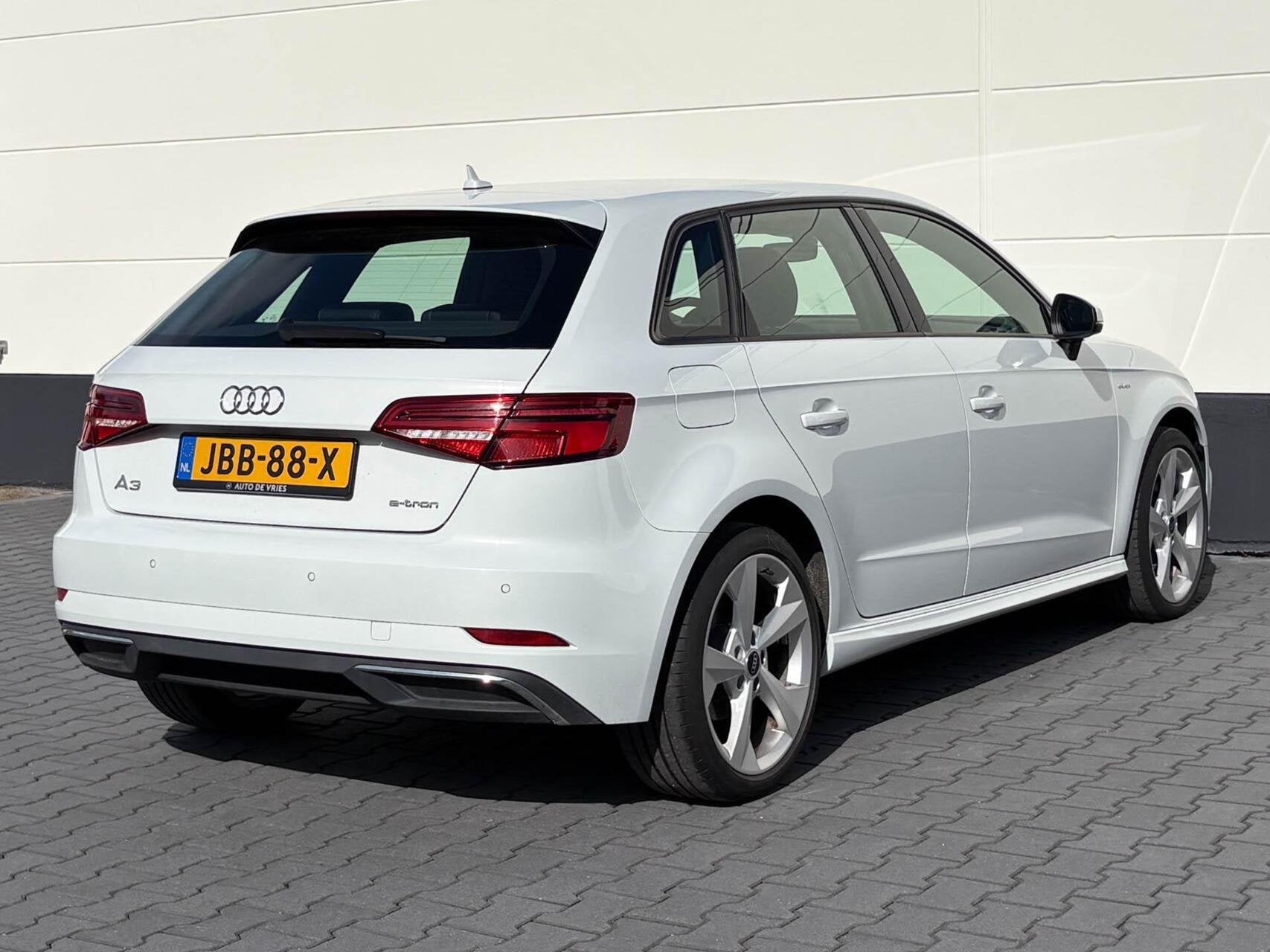 Audi A3 Sportback 1.4 E-tron 204pk Sport Pro Line plus | S-l, Auto's, Audi, Gebruikt, 4 cilinders, Leder en Stof, Wit