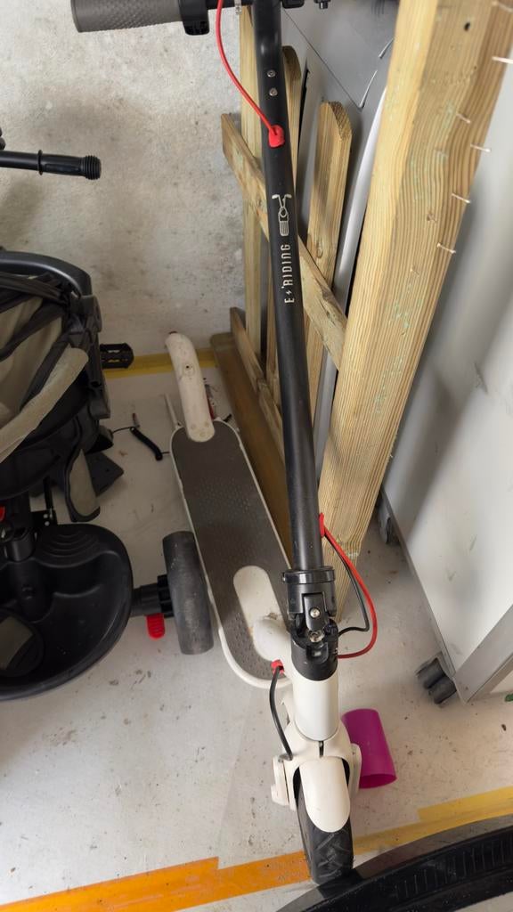 Elektronische step - E-scooter, Fietsen en Brommers, Steps, Ophalen, Gebruikt, Elektrische step (E-scooter)