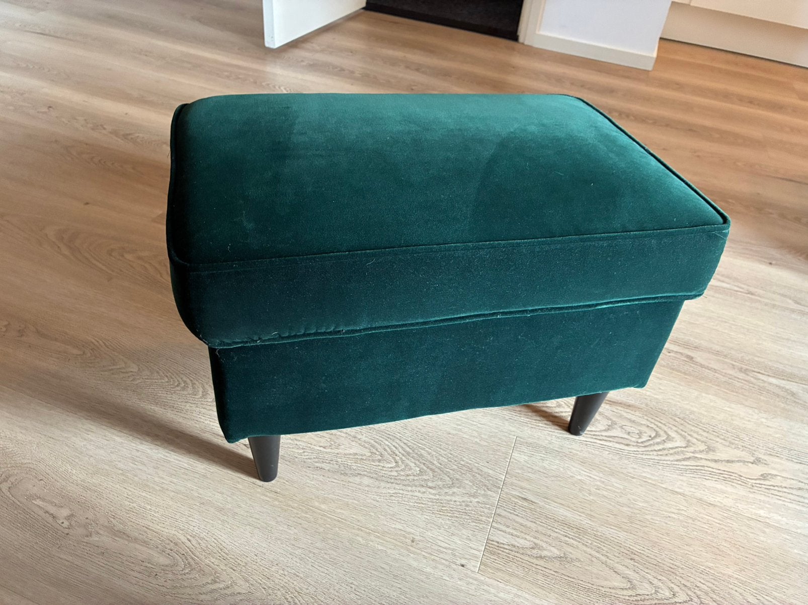 voetenbankje van IKEA in de kleur donker groen. STRANDMON., Ophalen, Minder dan 50 cm, 50 tot 75 cm, Zo goed als nieuw