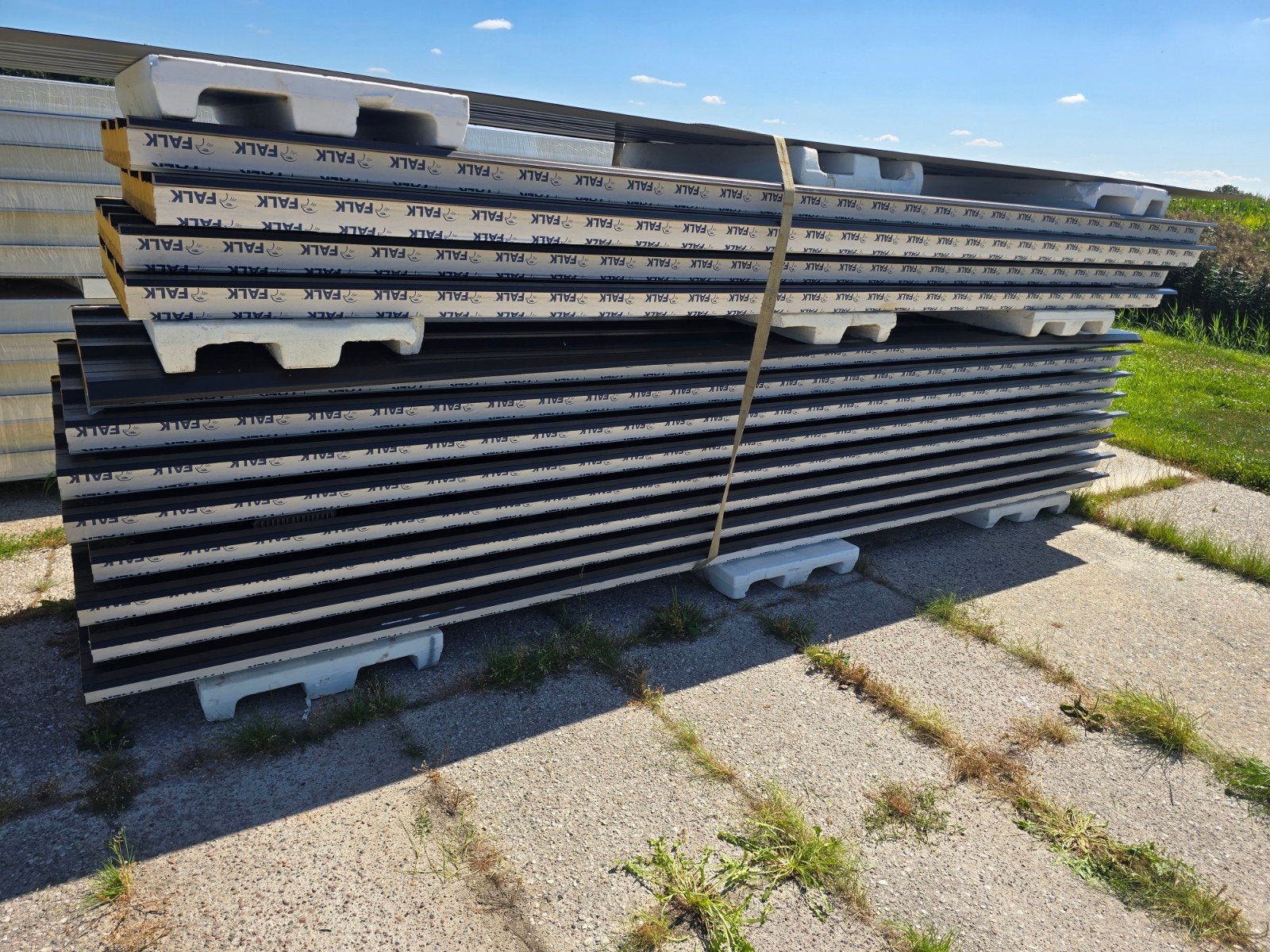 Falk Sandwichpanelen - mat zwart, Doe-het-zelf en Verbouw, Ophalen, Zo goed als nieuw, Overige materialen, 50 tot 100 mm