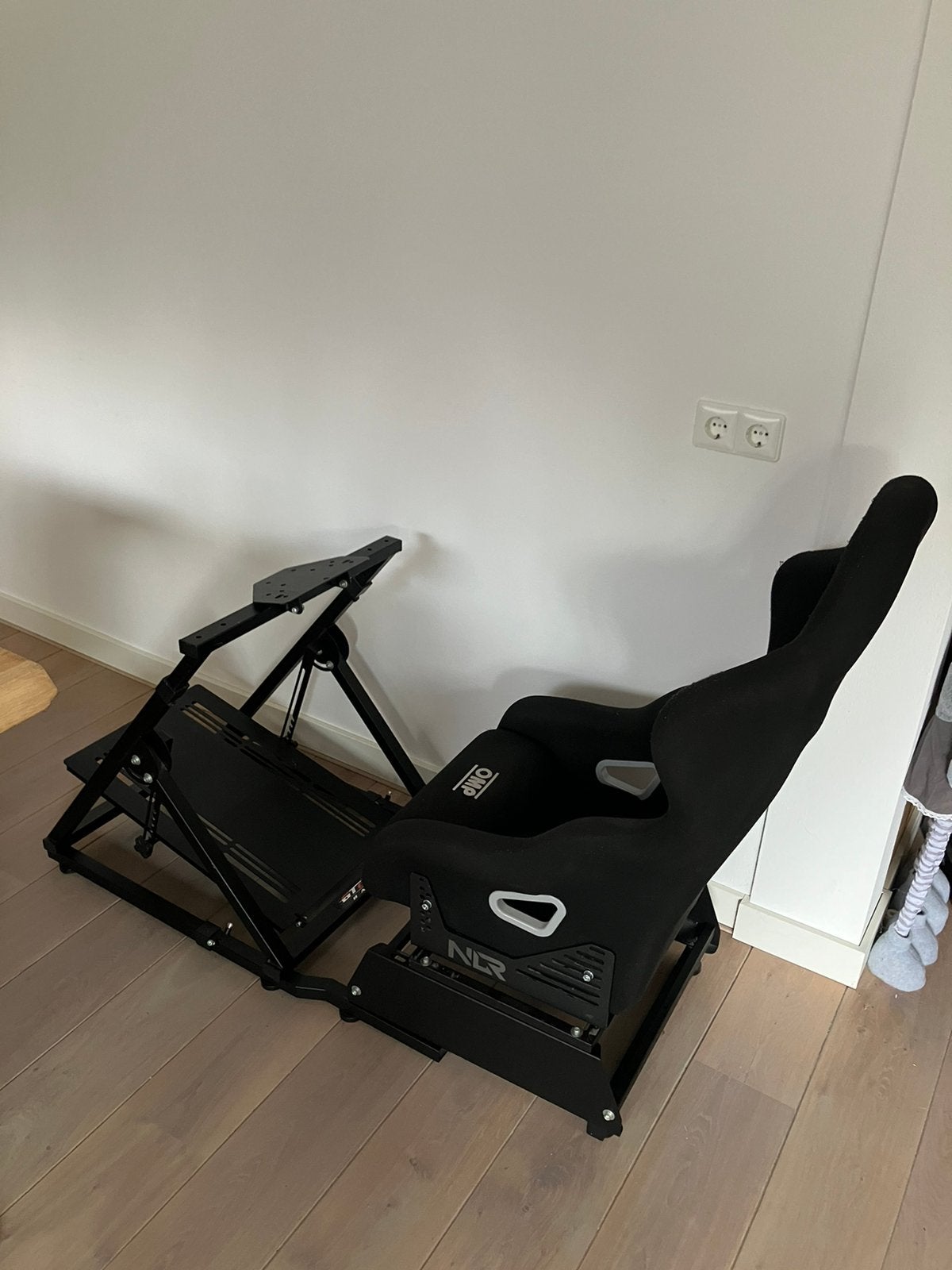 GT Omega simrig met OMP racestoel, Ophalen, Gebruikt