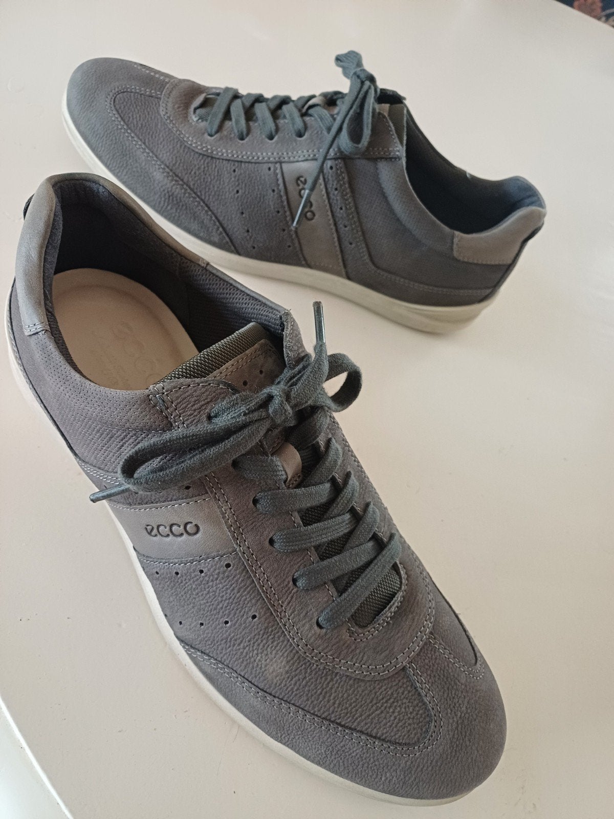 Super Ecco schoenen , maat 44 , kleur grijs ., Ecco, Overige kleuren, Ophalen of Verzenden, Sneakers of Gympen