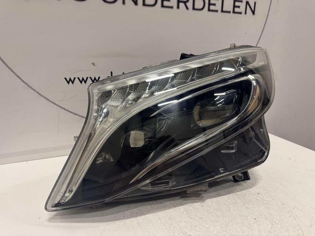 MB W447 V KLASSE VOL LED KOPLAMP LINKS A4479060101, Gebruikt, Mercedes-Benz AG, Mercedes-Benz, Ophalen of Verzenden