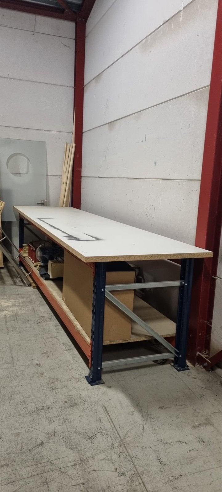 Stevige Werkbank 1x4 meter - Ideaal voor Werkplaats/Garage, Doe-het-zelf en Verbouw, Werkbanken, Ophalen, Gebruikt, 170 cm of meer