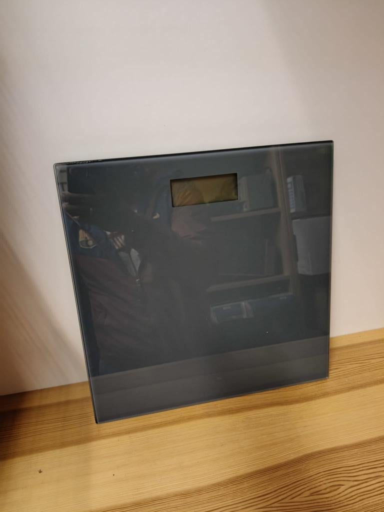 Digitale Personenweegschaal - Stijlvol en Nauwkeurig, Witgoed en Apparatuur, Weegschalen, 1 tot 500 gram, 100 kg of meer, Ophalen of Verzenden