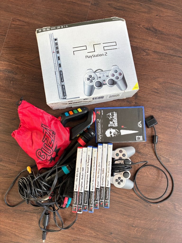 Sony PlayStation 2 + extra's, Spelcomputers en Games, Ophalen, Gebruikt, Met games, Met 2 controllers