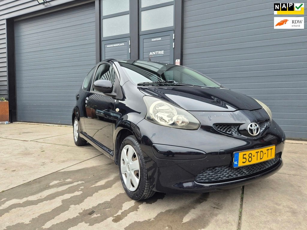 Toyota Aygo 1.0-12V, Auto's, Voorwielaandrijving, Stof, Gebruikt, 4 stoelen