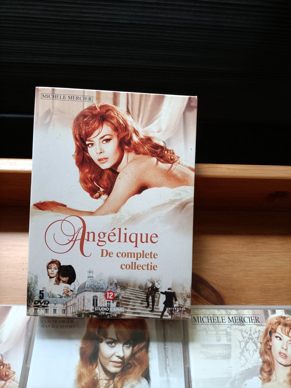 Angélique: De complete collectie (5 DVD's), Historisch of Kostuumdrama, Nederlands, Ophalen of Verzenden, Zo goed als nieuw