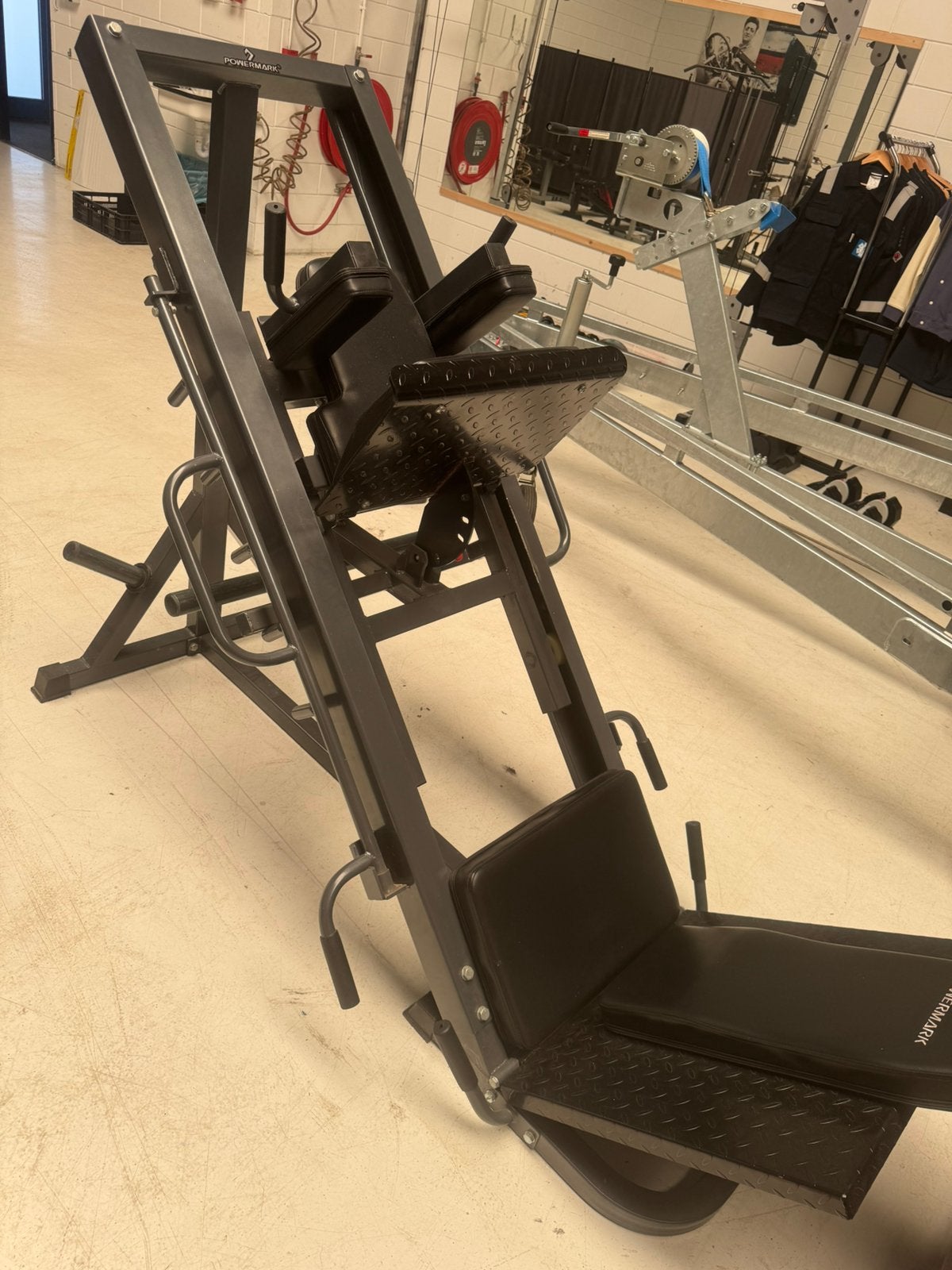 Leg press / hack squat machine plate loaded, Ophalen, Zo goed als nieuw, Overige typen