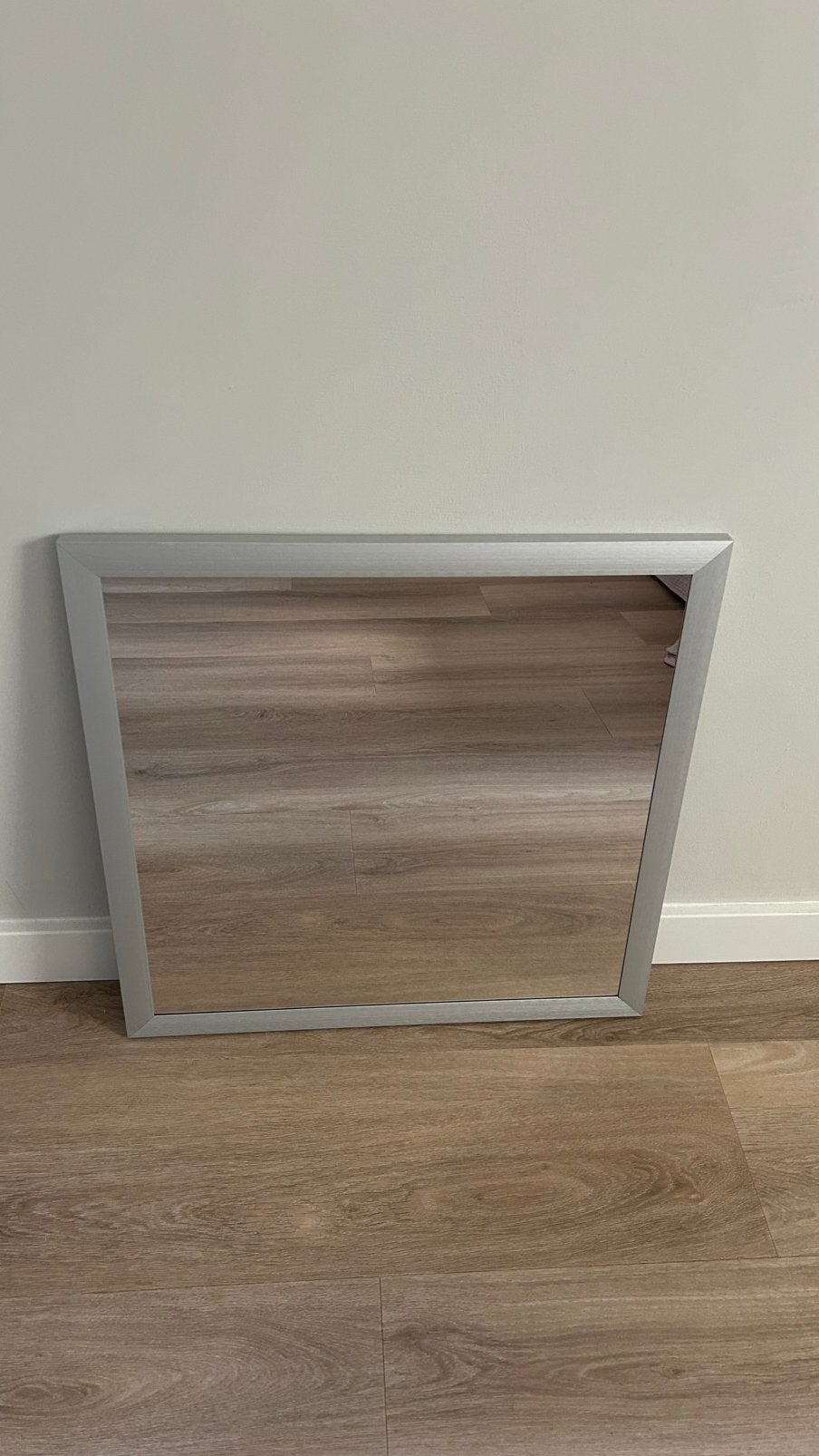Mooie spiegel - 55x55 cm., Huis en Inrichting, Ophalen, Vierkant, Zo goed als nieuw, Minder dan 100 cm
