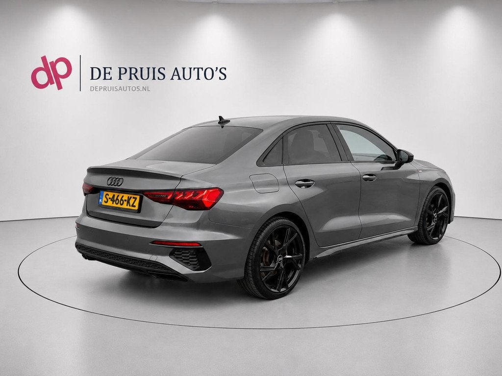 Audi A3 Limousine 35 TFSI S edition S Line Matrix Appconnect, Auto's, 4 cilinders, Leder en Stof, Origineel Nederlands, Bedrijf