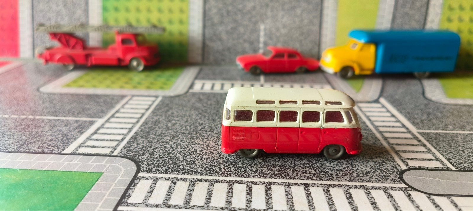 Oude Lego VW samba bus met pinkers., Verzenden, Bus of Vrachtwagen, Overige merken