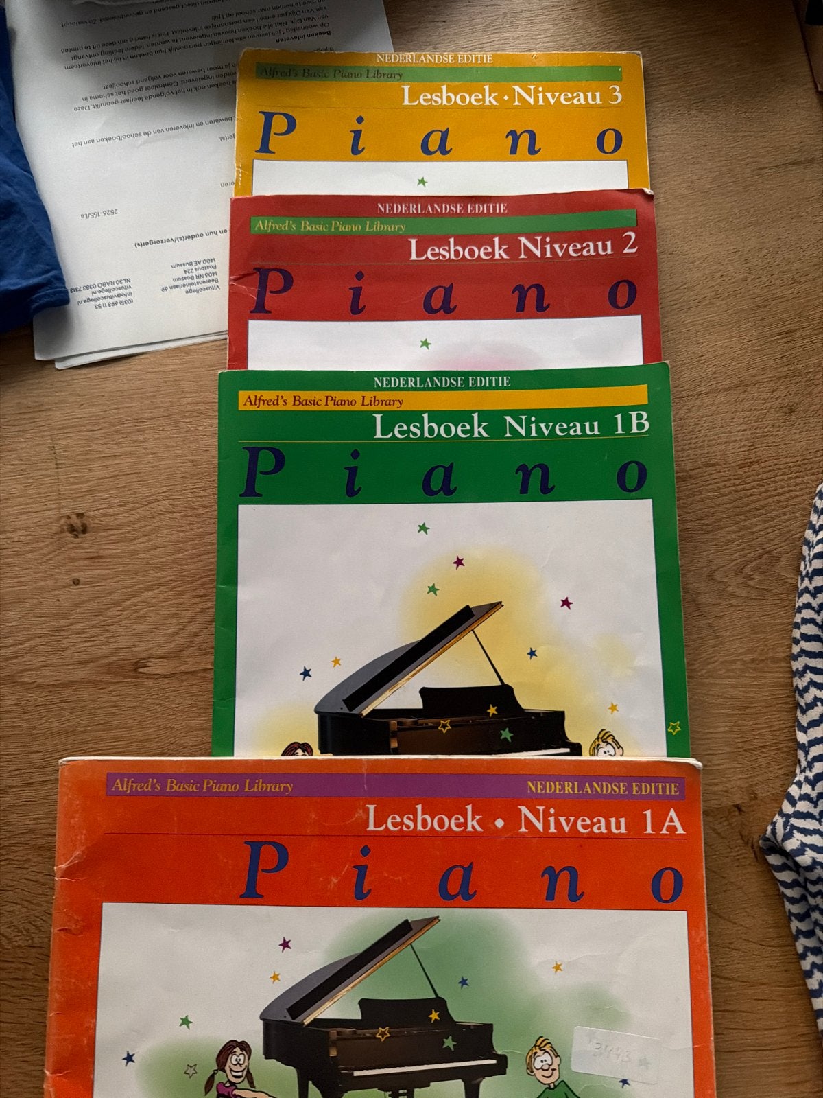 Alfred's Basic Piano Library Lesboeken Niveaus 1A, 1B, 2, 3, Gebruikt, Overige genres, Les of Cursus, Ophalen of Verzenden