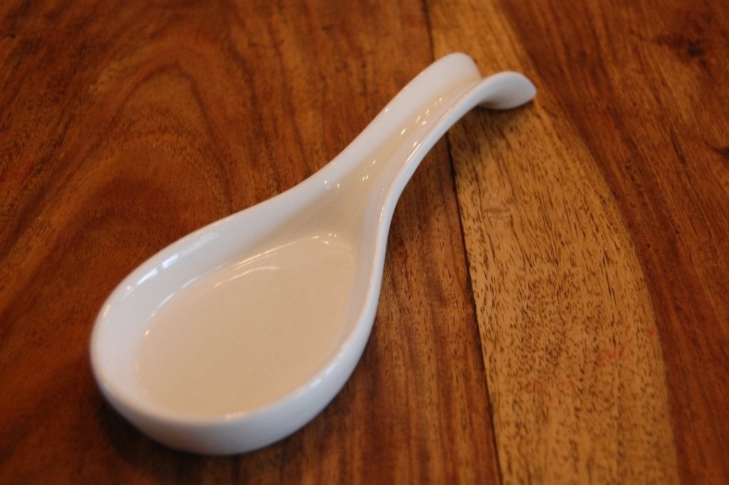 grote lepel saus houder porselein 28 stuks samen, Ophalen of Verzenden, Nieuw, Overige materialen, Wit
