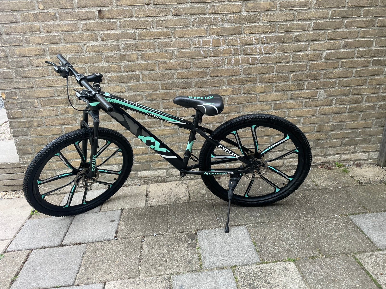 Opknapper grote kinder fiets new fashion bike mounten bike, Fietsen en Brommers, Gebruikt, Hardtail, Ophalen, Overige merken