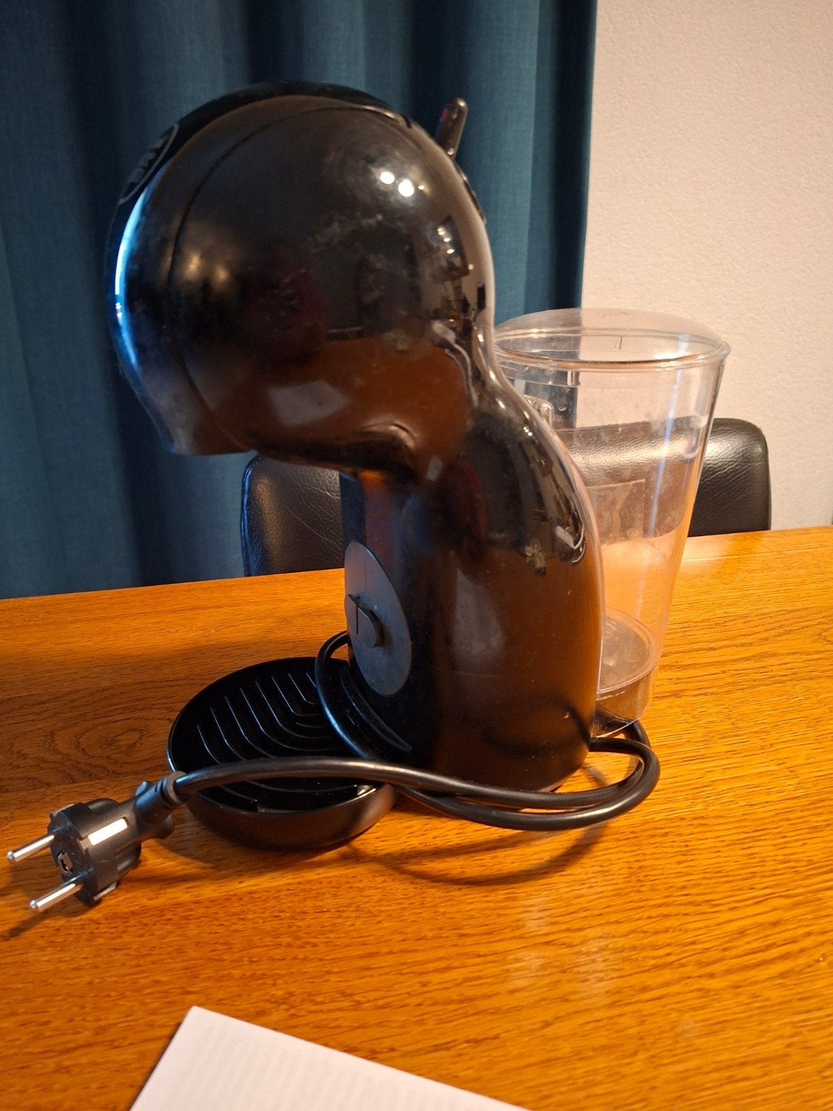 Zgan nescafe dolce gusto piccolo xs KP1A01, Witgoed en Apparatuur, Koffiezetapparaten, Ophalen, Zo goed als nieuw, Koffiemachine
