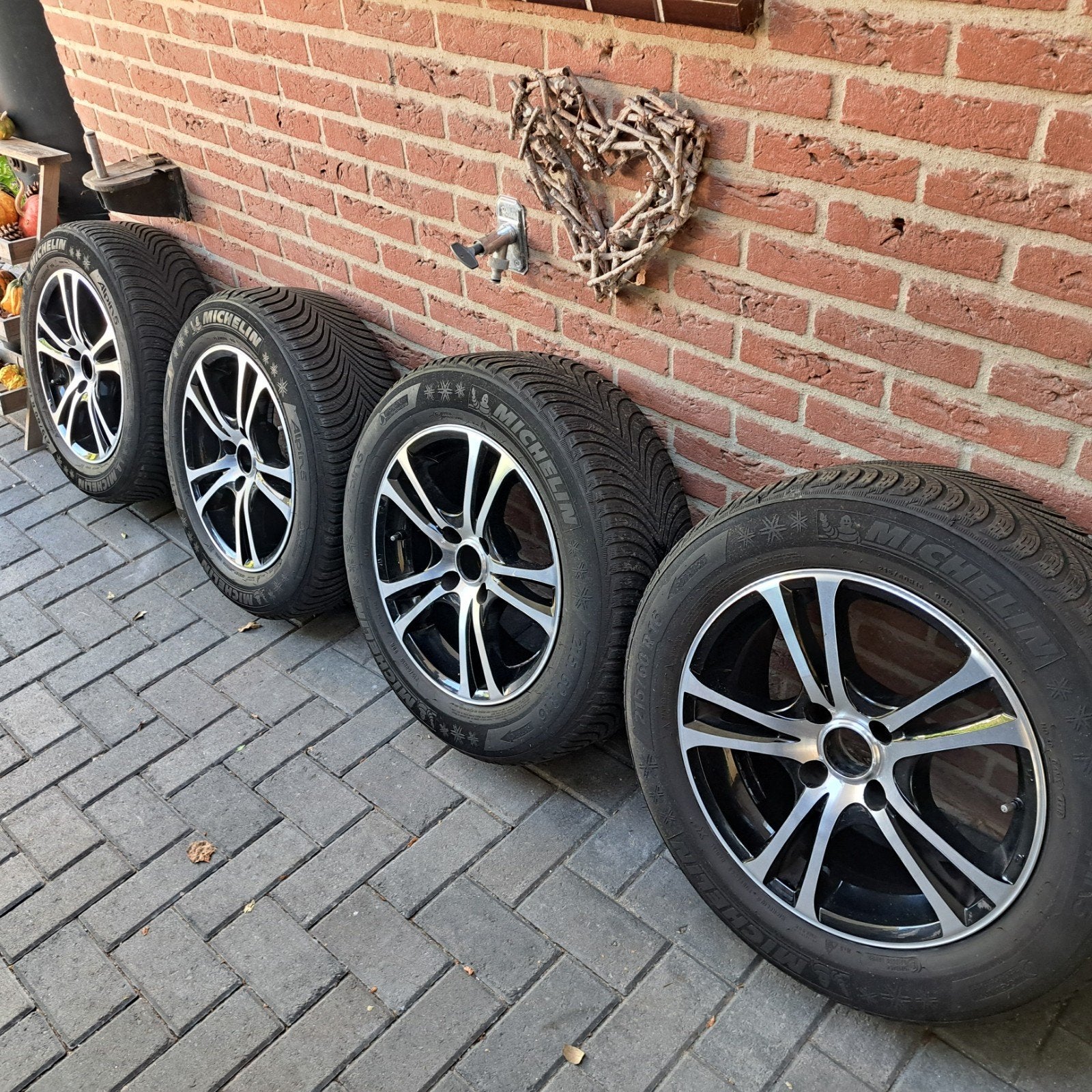 Michelin Alpine 5 winterbanden 215/60 R16 op velgen, Ophalen, 16 inch, Banden en Velgen, Winterbanden