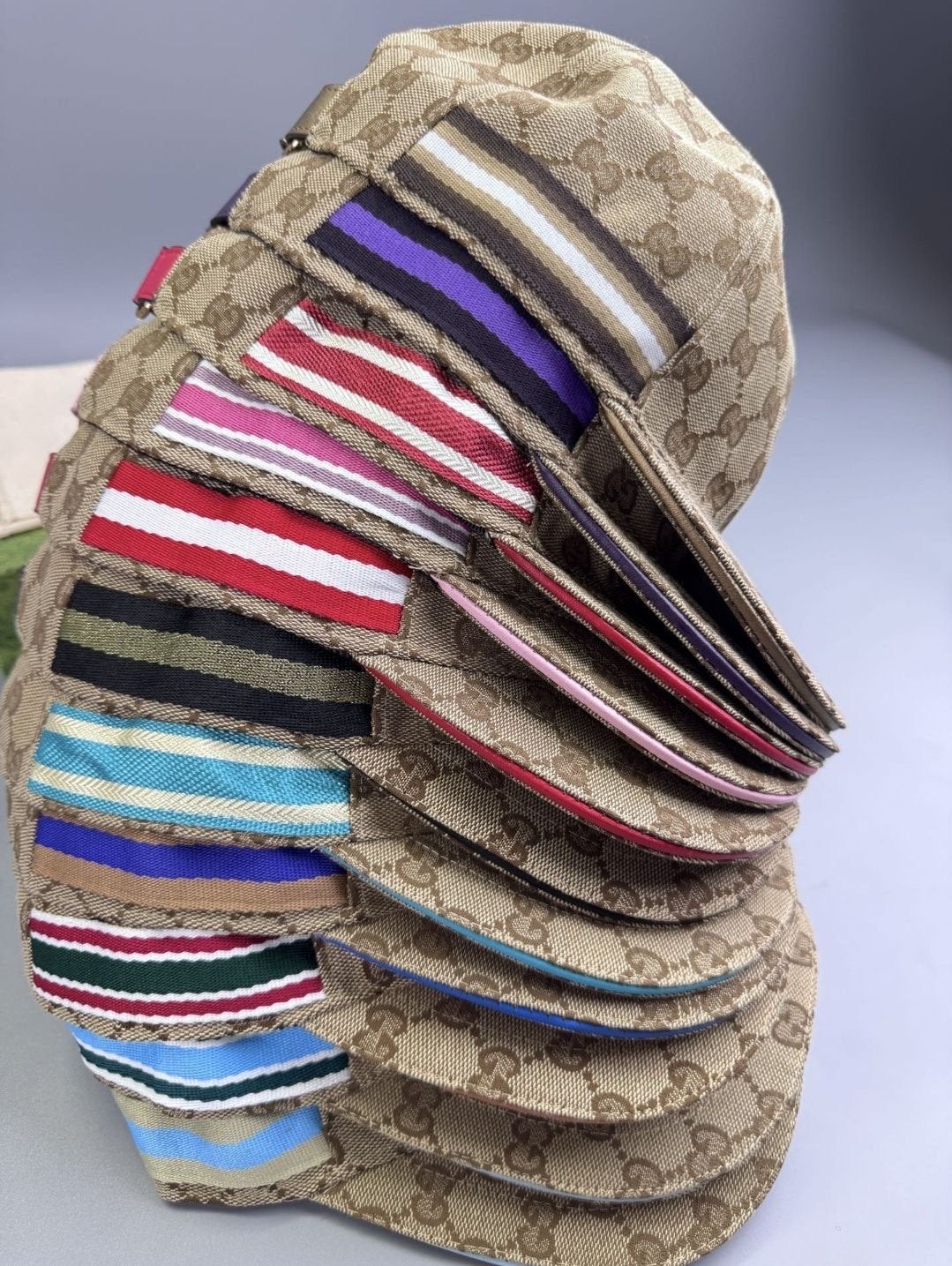 GEZOCHT originele gucci petten, Ophalen, Zo goed als nieuw