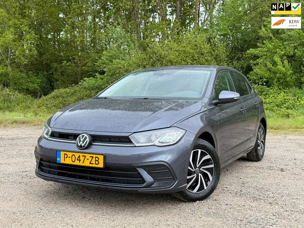 Volkswagen Polo 1.0 TSI Life Business | ACC + CARPLAY + NAVI, Voorwielaandrijving, Stof, Gebruikt, 1072 kg