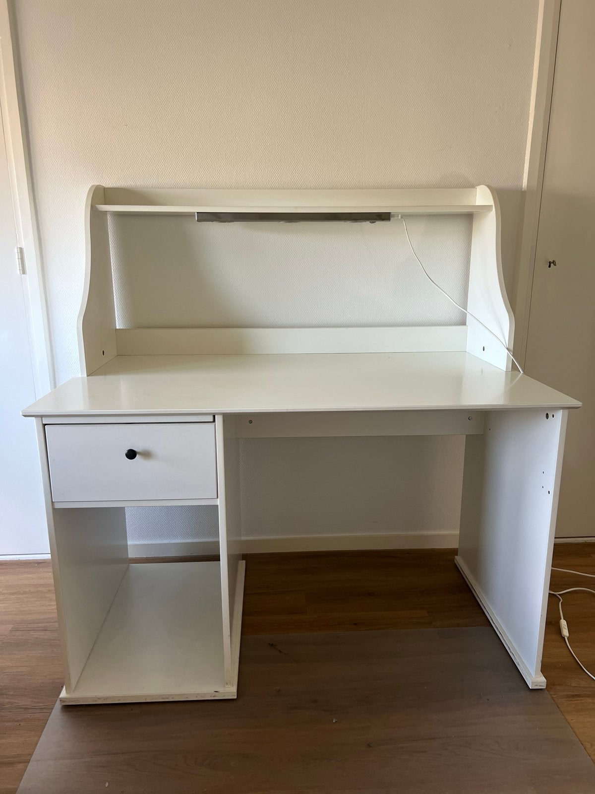IKEA Hemnes bureau + nachtkastje wit, Ophalen, Gebruikt, Met lades, IKEA