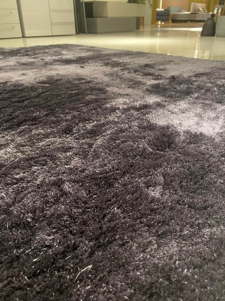 Vloerkleed antraciet, 150 tot 200 cm, 200 cm of meer, Ophalen of Verzenden, Zo goed als nieuw