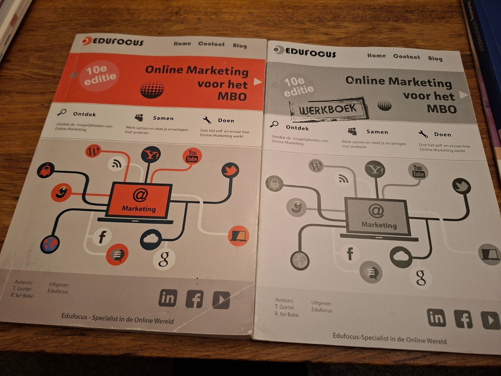 MBO 4 studieboeken: Marketing, Communicatie, Nederlands, Gelezen, Diverse auteurs, Ophalen of Verzenden, MBO