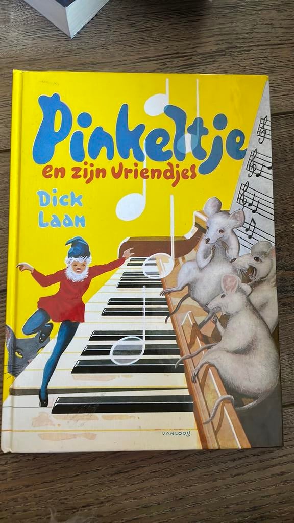 Pinkeltje en zijn vriendjes, Ophalen of Verzenden, Zo goed als nieuw, Sprookjes