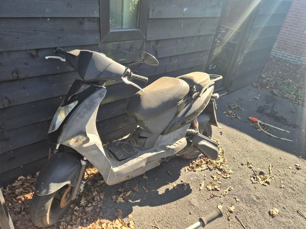 Kymco agility opknapper of voor onderdelen, Fietsen en Brommers, Brommeronderdelen | Scooters, Ophalen of Verzenden, Gebruikt