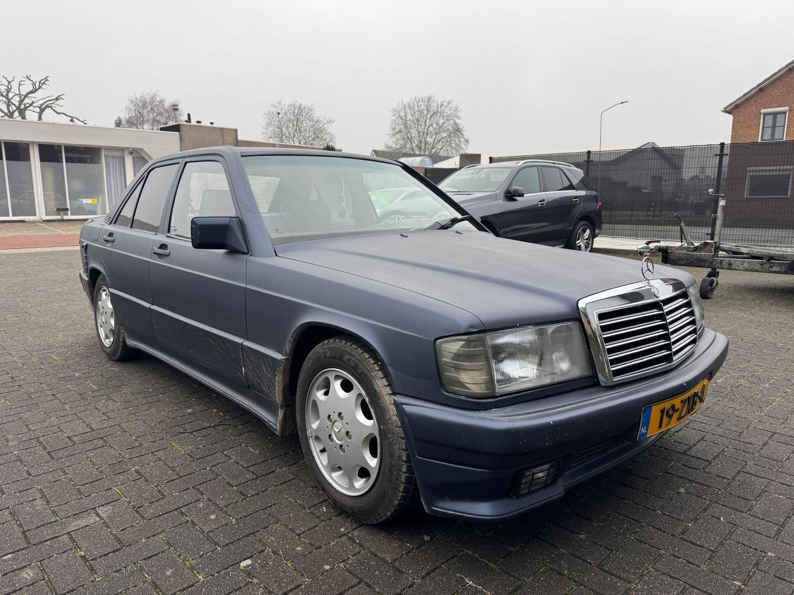 Mercedes-Benz 190-Serie 2.0 1985, foto 3