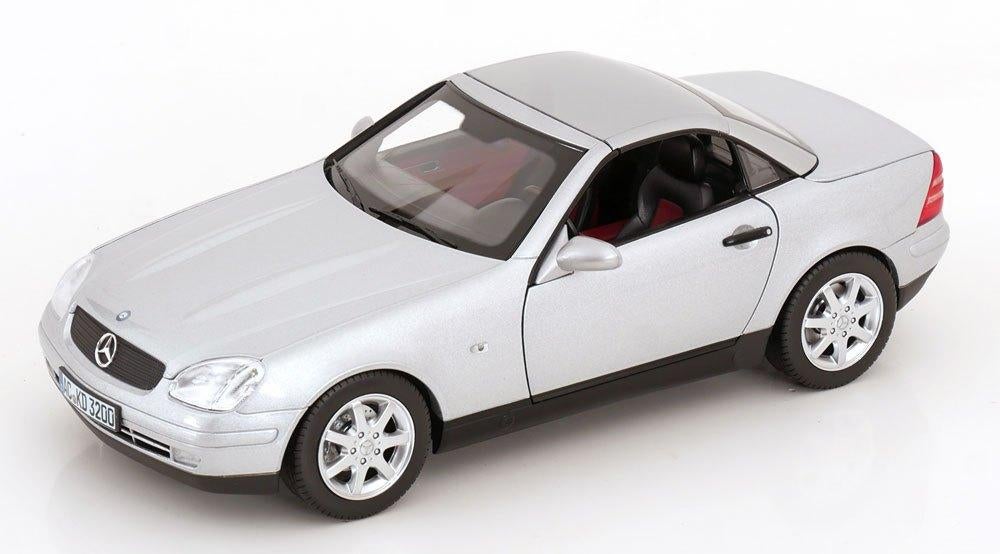 JSN Norev 1:18 Mercedes Benz SLK 1996 Brillant Silver 2024, Hobby en Vrije tijd, Modelauto's | 1:18, -, Nieuw, Norev, Ophalen of Verzenden