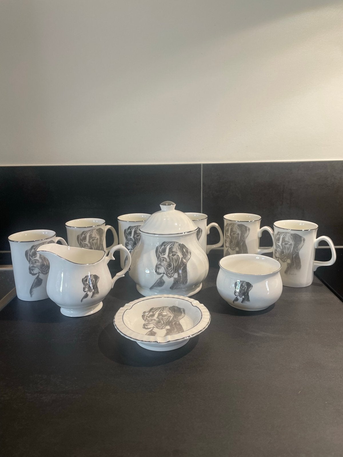 Boxer honden servies set - Fine Bone China, Overige merken, Vintage, Nieuw, Ophalen of Verzenden