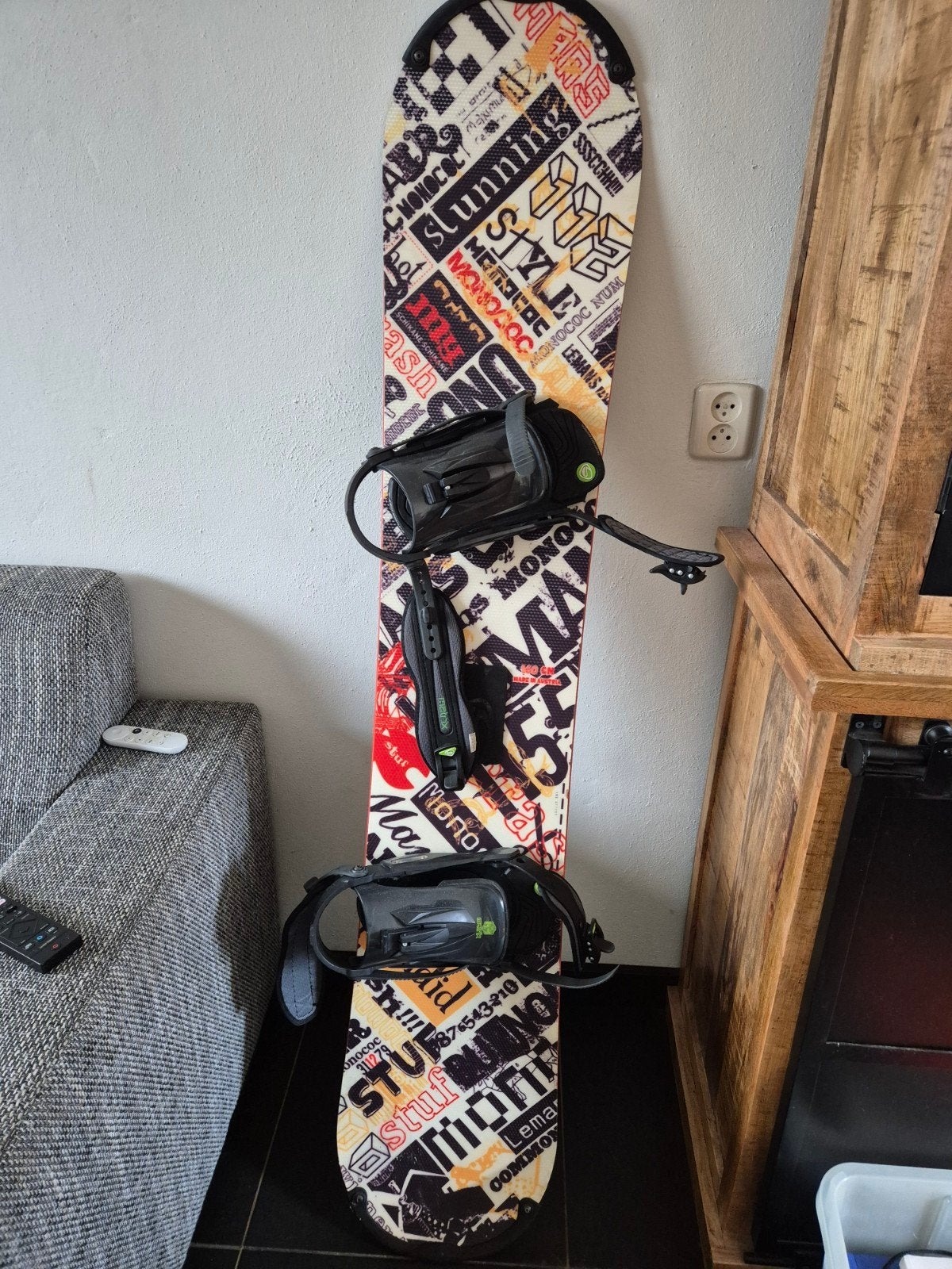 Stuf Snowboard met bindingen, Sport en Fitness, Snowboarden, Ophalen, Gebruikt, Board