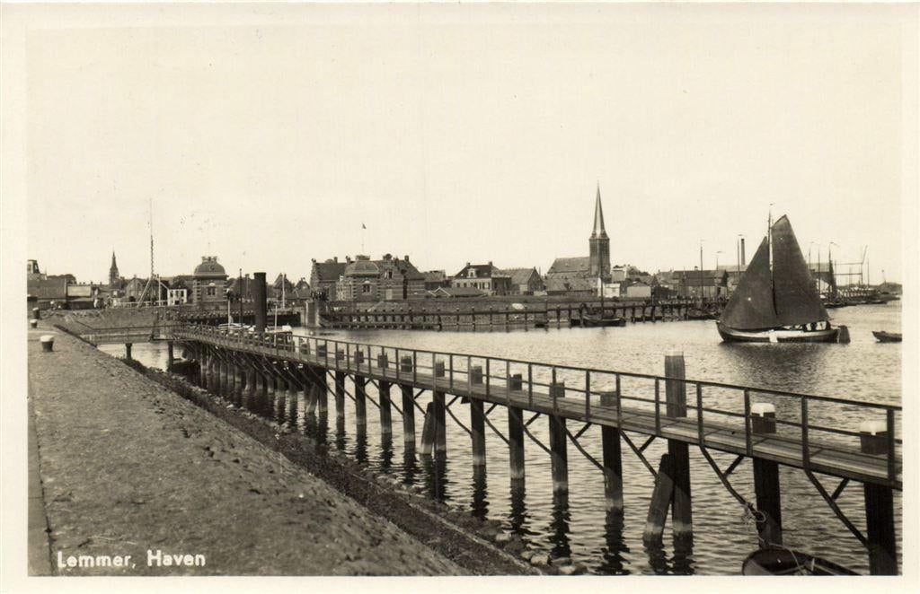 Lemmer, Haven - kotter - 1946 gelopen, Verzenden, Voor 1920, Gelopen, Friesland