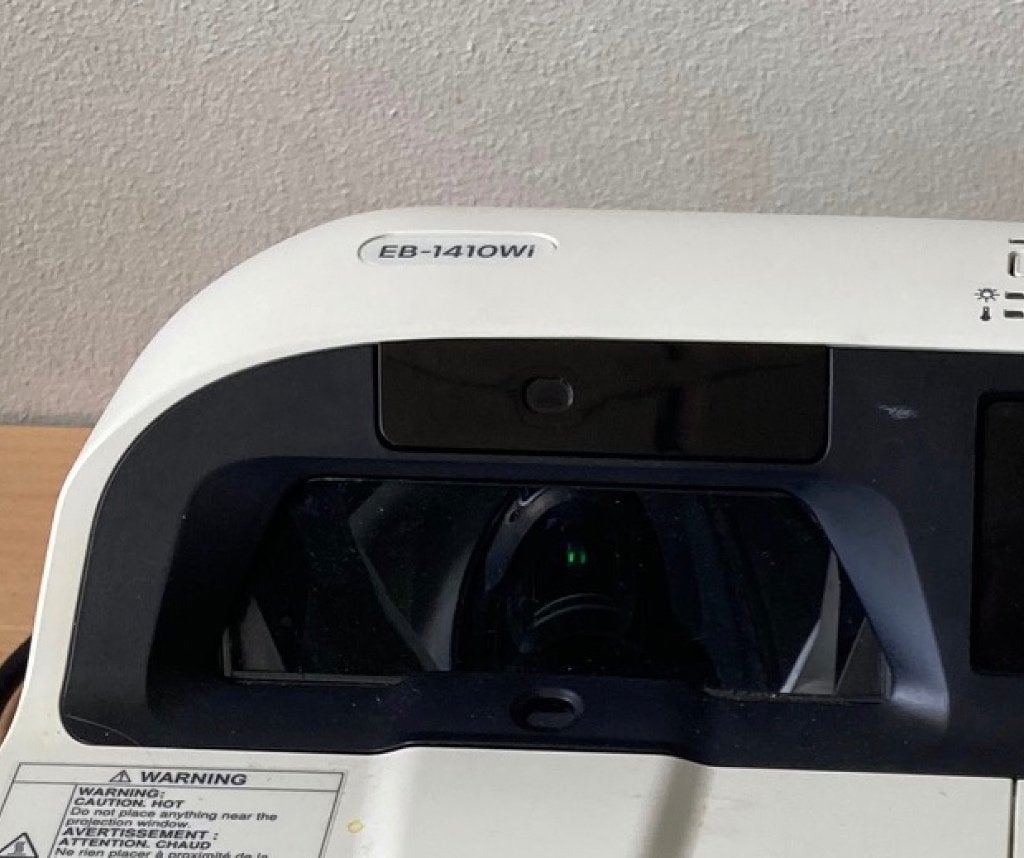 Beamer - EPSON EB-1410Wi, Ophalen, EPSON, Gebruikt, CRT