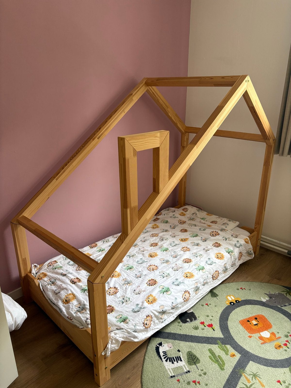 Bedhuisje Manor van Petit Puk met matras, Ophalen, 85 tot 100 cm, Zo goed als nieuw, Matras