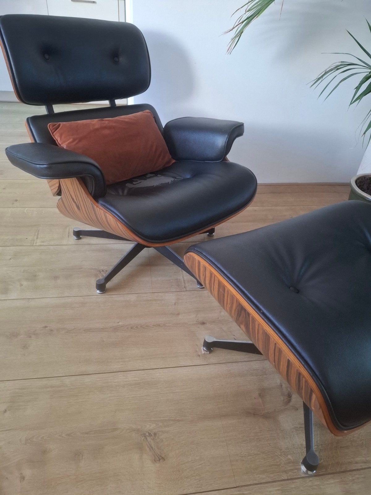 Replica Eames Lounge Chair, Ophalen, Gebruikt, Kunststof, Modern, Design, Eames Lounge Chair stijl