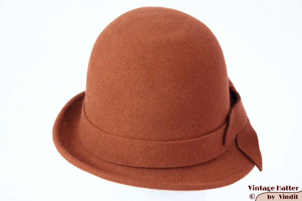cloche dophoed Dameshoed Hawkins oranje bruin vilt 54-58 new, Hoed, Hawkins, Nieuw, One size fits all