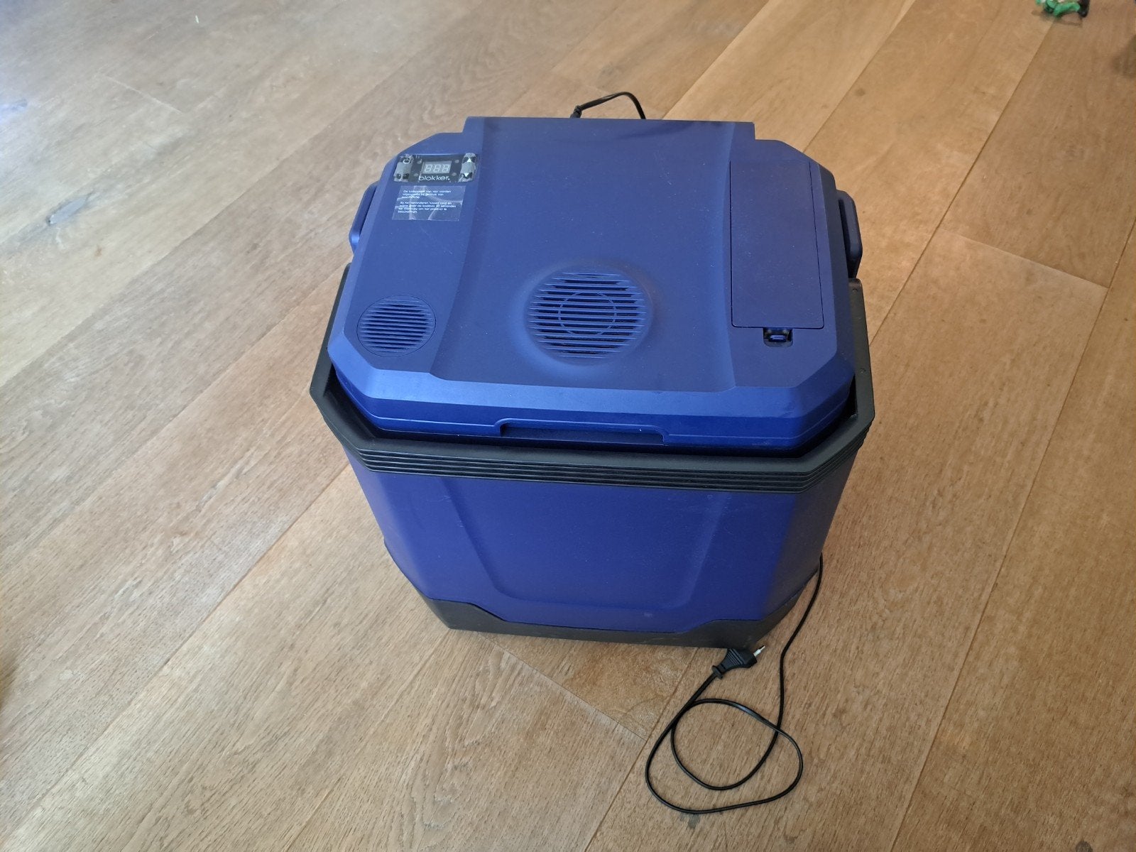 Blokker Koelbox met Bluetooth Speaker, Caravans en Kamperen, Ophalen, Zo goed als nieuw, Koelbox, Elektrisch