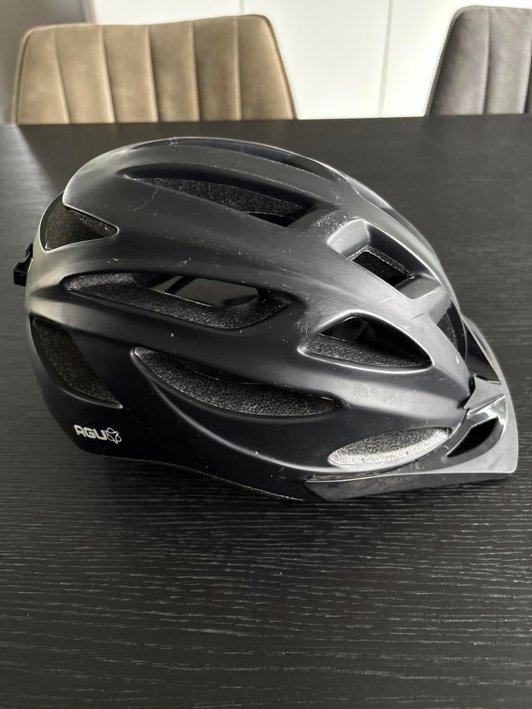 Agu fietshelm maat L/XL - Zwart, Ophalen of Verzenden, Gebruikt, XL, Heer of Dame