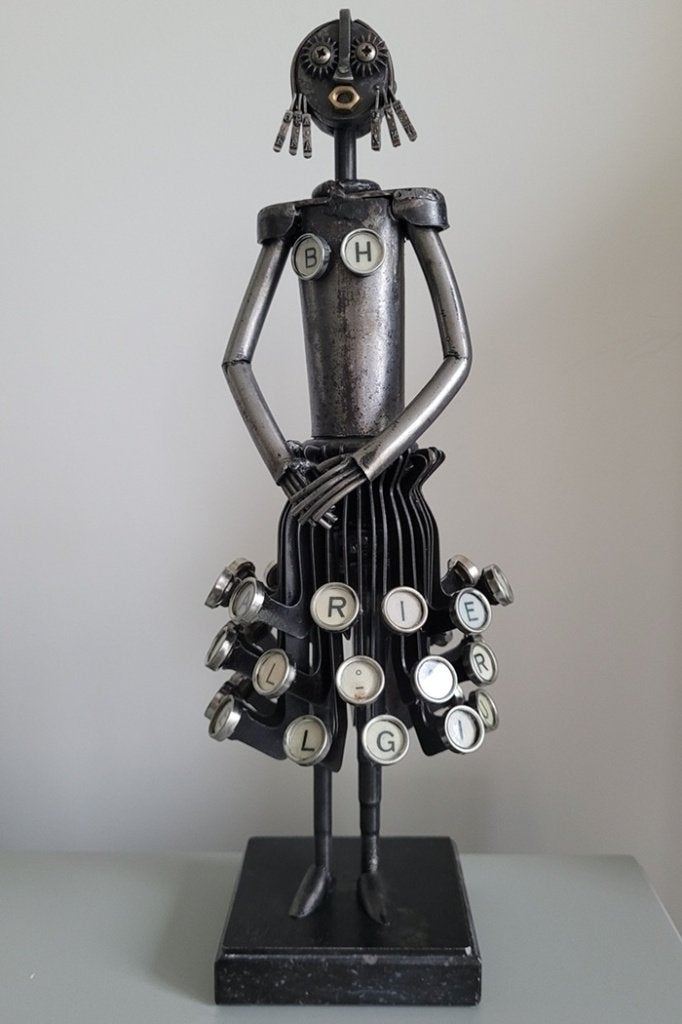 Ludo GIELS, Lettervrouwtje 2, Ophalen, Handgemaakt, 20 - 50 cm, Beeld