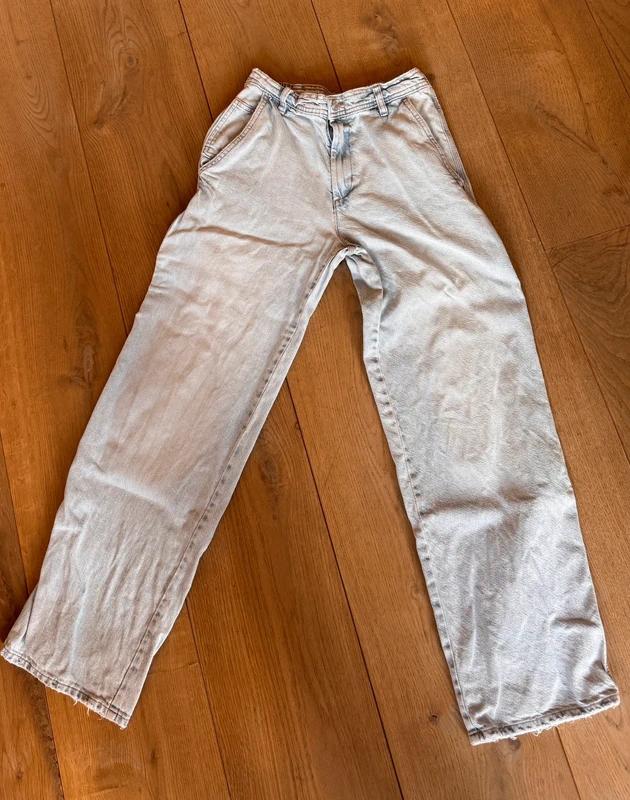 Lichtblauwe wijde jeans - Maat XS, Kleding | Dames, Spijkerbroeken en Jeans, Ophalen of Verzenden, Zo goed als nieuw, Blauw, W27 (confectie 34) of kleiner