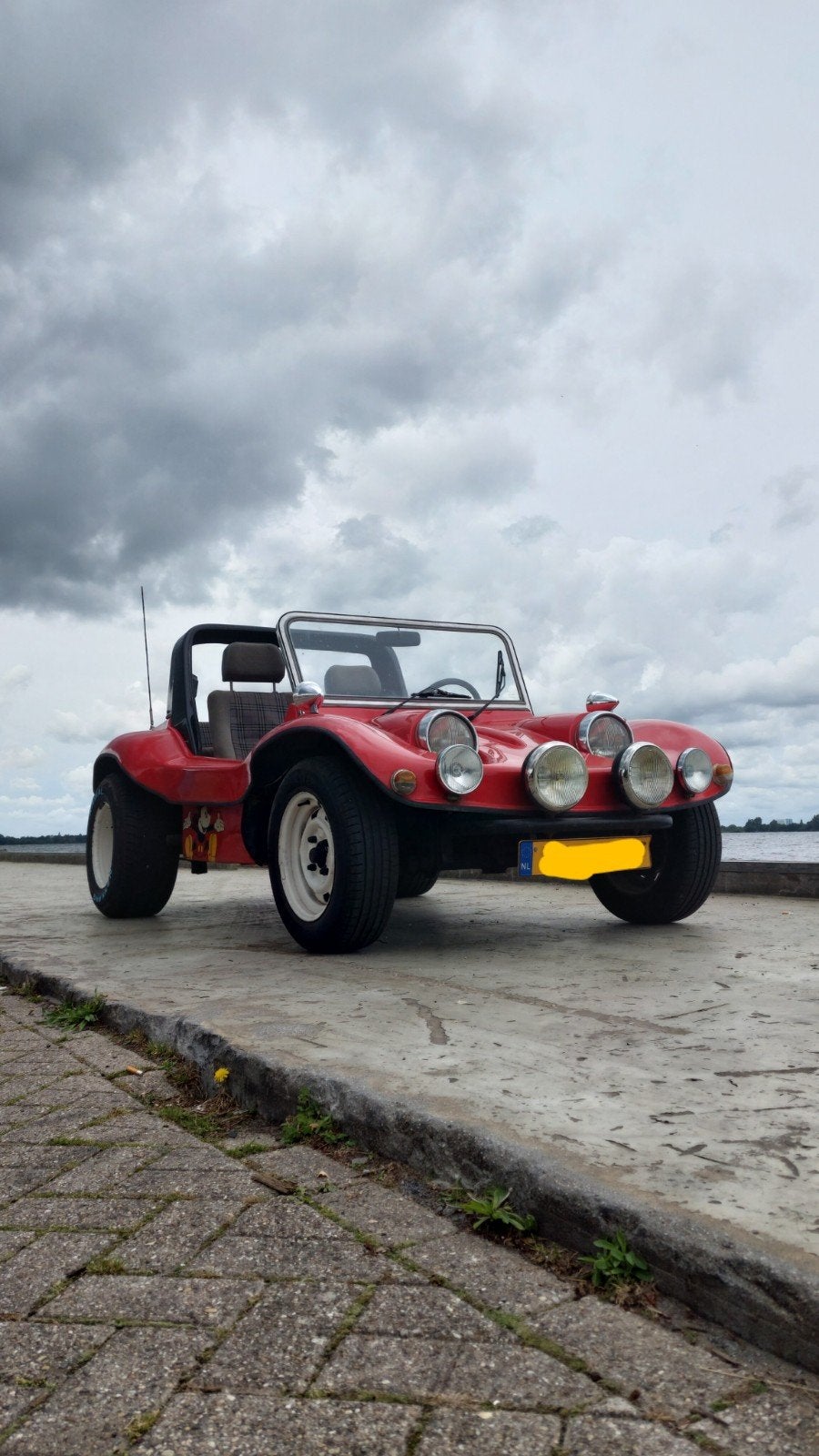 Ruska Super Buggy, Bluetooth, Cabriolet, Volkswagen, Handgeschakeld