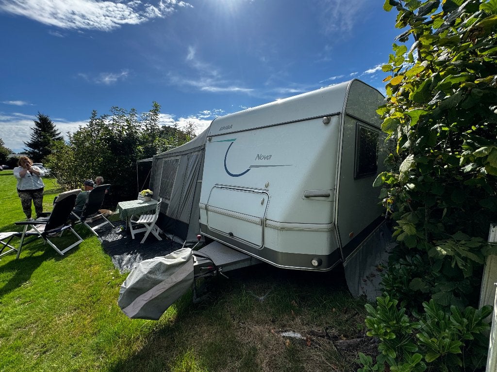 te koop  caravan Eriba Hymer Nova 555, Caravans en Kamperen, Gascomfoor, Tot en met 3, Particulier, 5 tot 6 meter