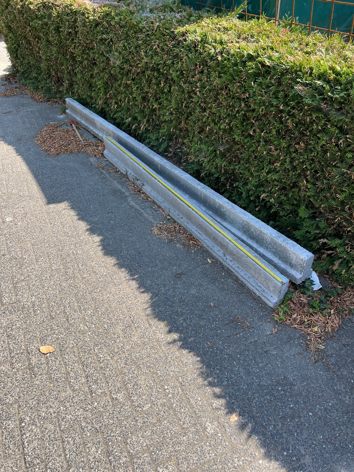 Gratis betonnen liggers T25 - 2.09m en 3.25m, Doe-het-zelf en Verbouw, Hout en Planken, Ophalen, Gebruikt, 200 tot 250 cm, 50 mm of meer