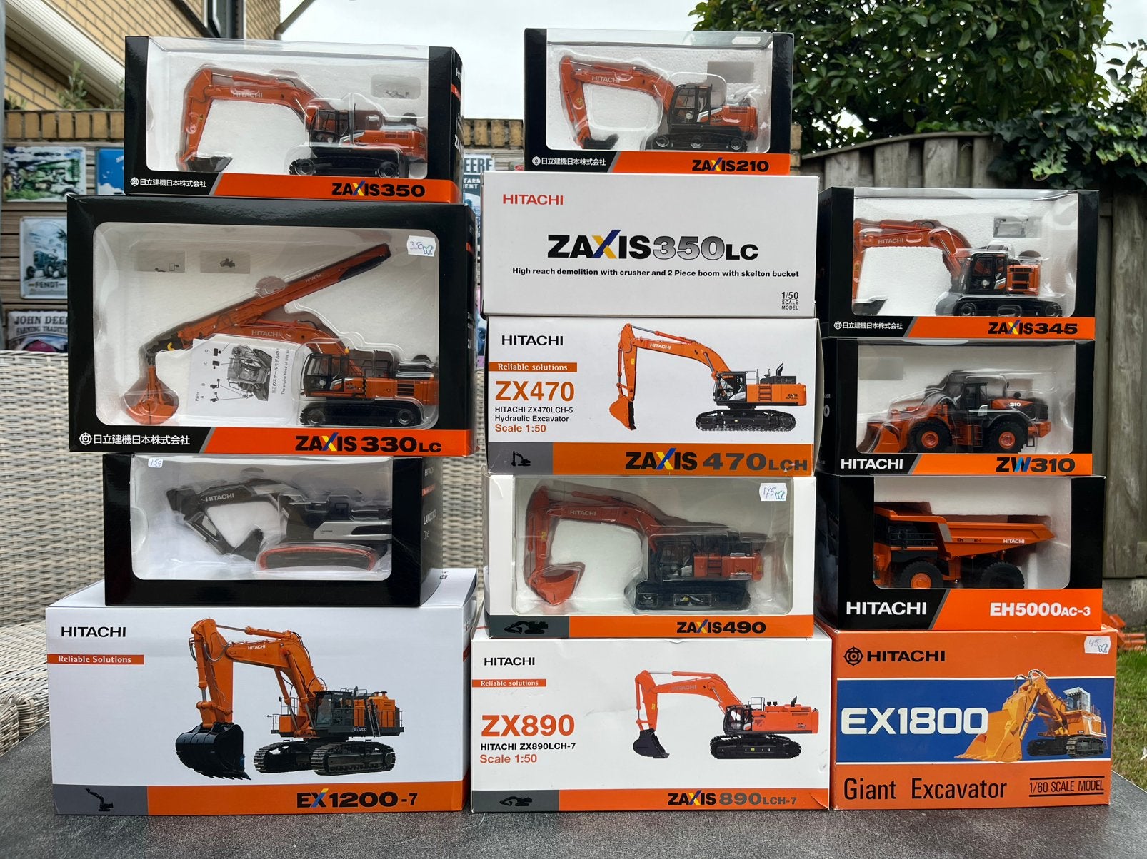 Verschillende Hitachi kranen loader en dumper miniaturen TMC, Hobby en Vrije tijd, Ophalen of Verzenden, Nieuw, Hijskraan, Tractor of Landbouw