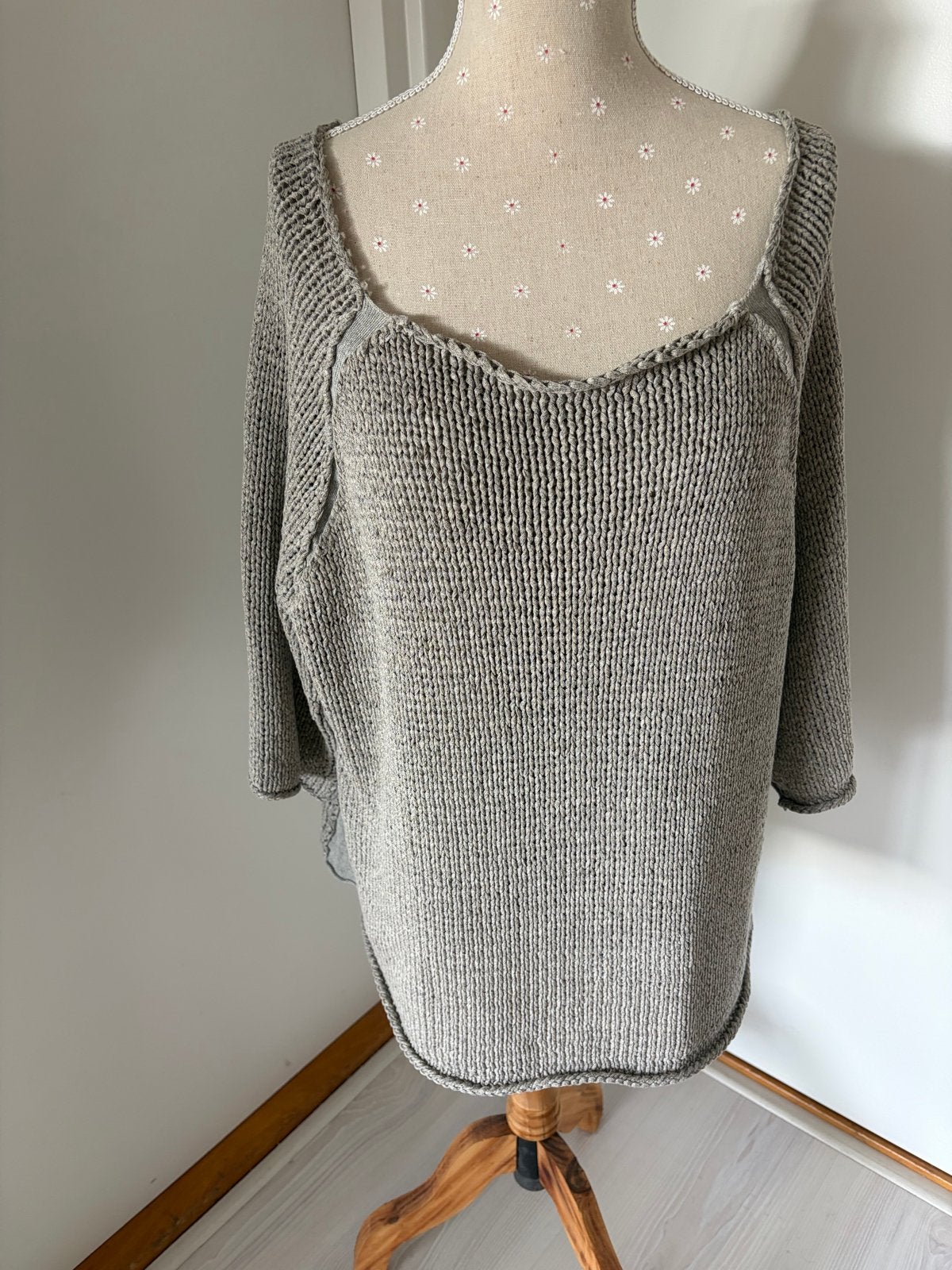 Annette Gortz kort model trui, Kleding | Dames, Ophalen of Verzenden, Zo goed als nieuw, Maat 46/48 (XL) of groter, Grijs