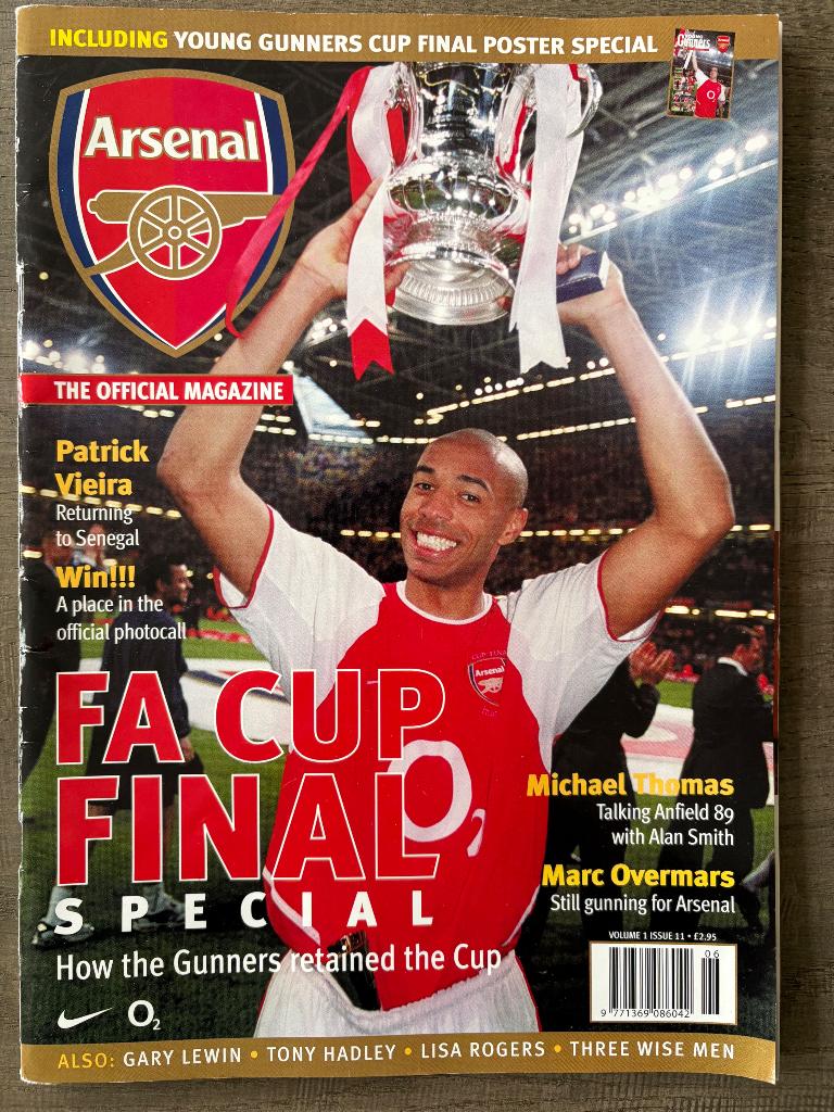 Arsenal FA-Cup special 2003, Verzamelen, Sportartikelen en Voetbal, Verzenden, Zo goed als nieuw, Buitenlandse clubs, Boek of Tijdschrift
