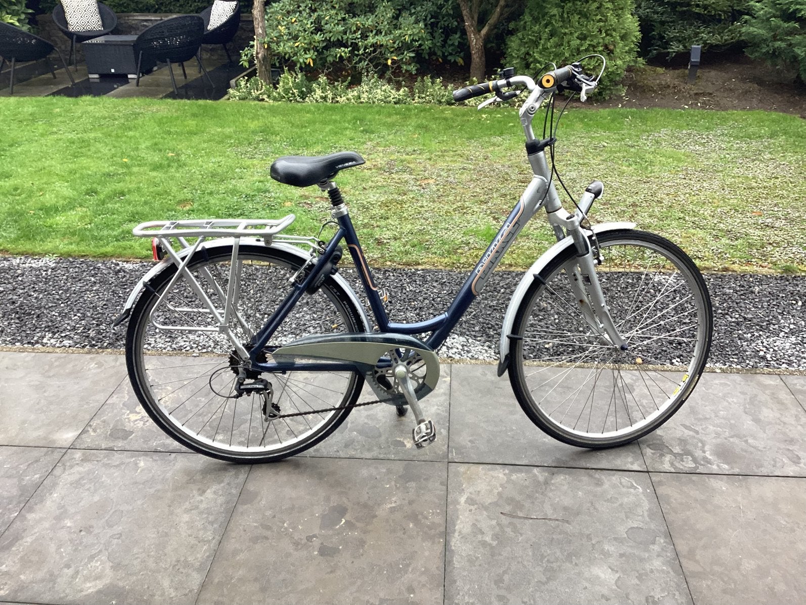 Bikkel licht gewicht damesfiets 28 inch, Velgrem, Versnellingen, Zo goed als nieuw, 50 tot 53 cm