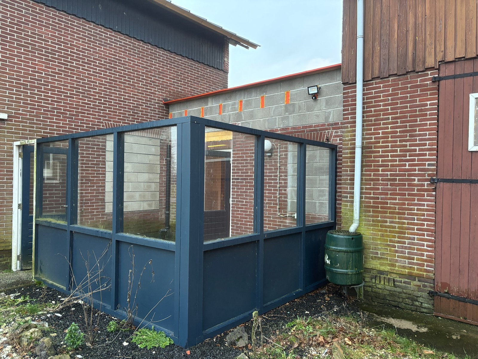 Groot hardhouten windscherm met veel glas, Tuin en Terras, Overkappingen, Ophalen, Gebruikt
