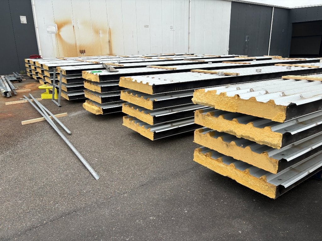 SANDWICHPANELEN DAK 13CM DIK € 12,50, Overige materialen, 100 mm of meer, Chiel@mhavik.nl, Zo goed als nieuw